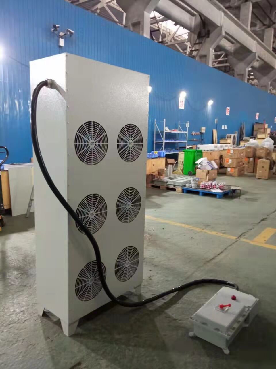 ��ʽ����ů�L(f��ng)�C(j��)�ľS�o(h��)�l����Σ�