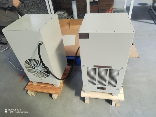 ��������ů�L�C_660v����ů�L�C