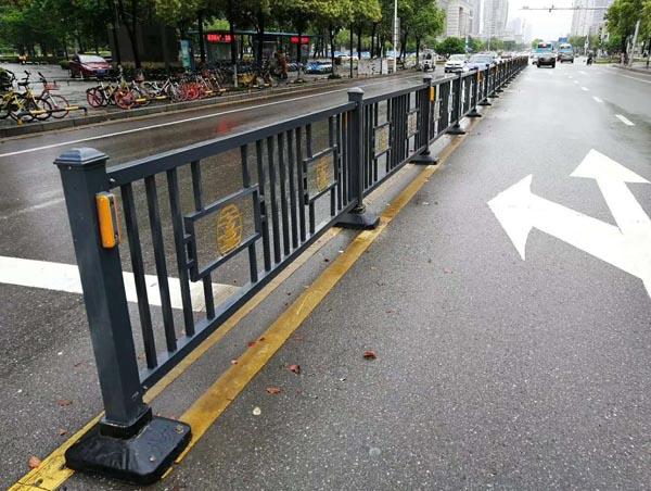 ���е�·���x�o��